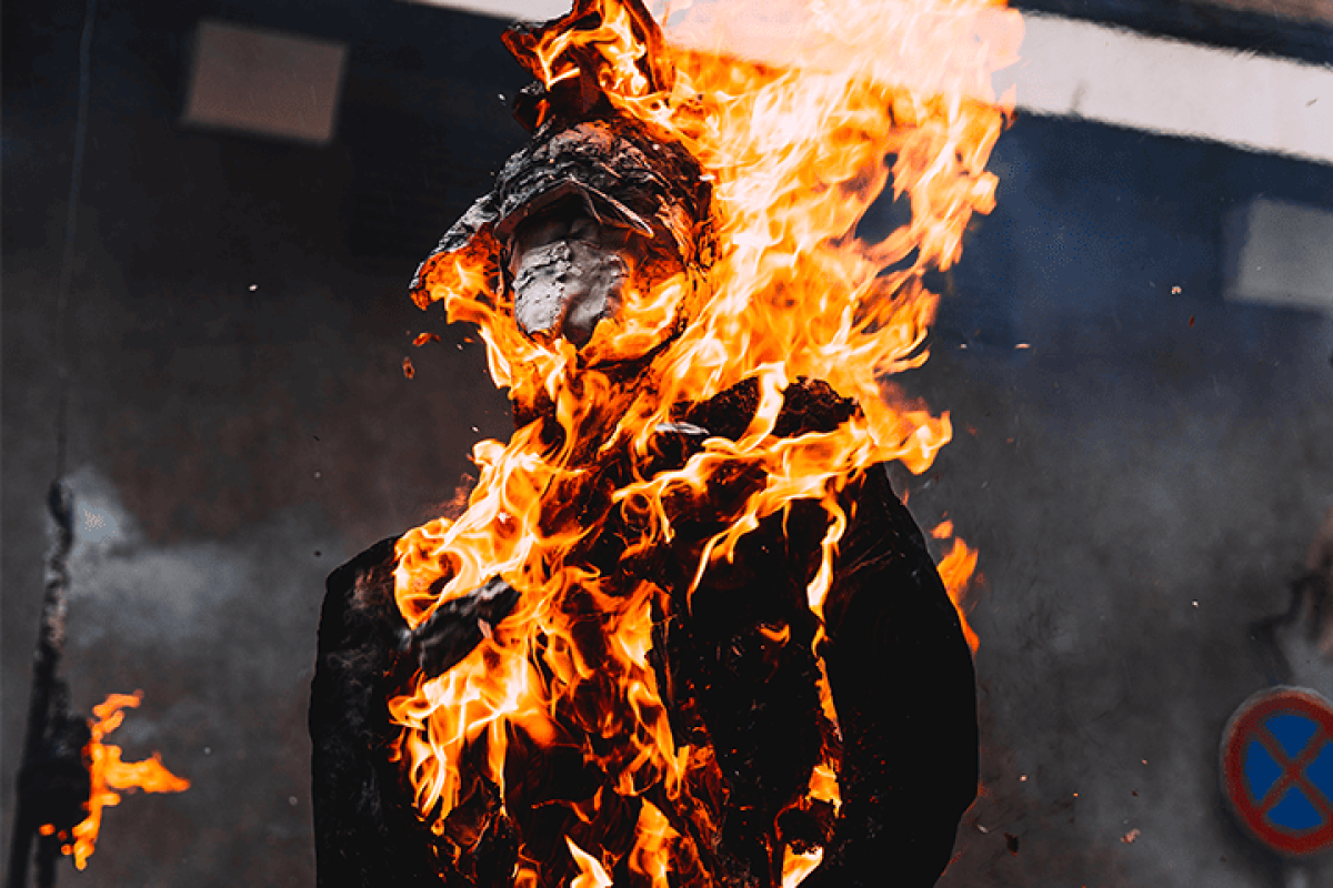 sobre ellos los judas de alfaro